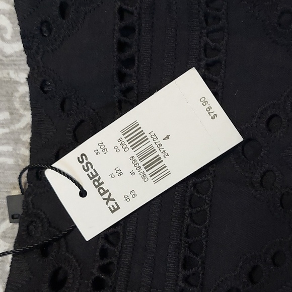 express black eyelet zipper skirt - Picture 2 of 2